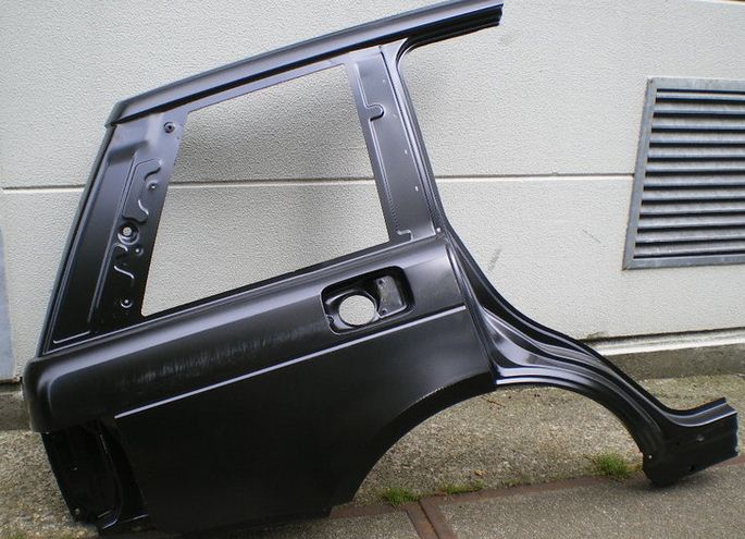 Aripa spate Range Rover Sport