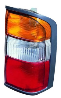 Lampa spate cu semnalizare portocalie Nissan Patrol II (intre 1997 si 2003)