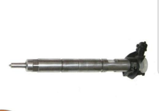 Injector motorina complet motor 3,0 D Iveco