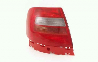 Lampa spate A4 B5